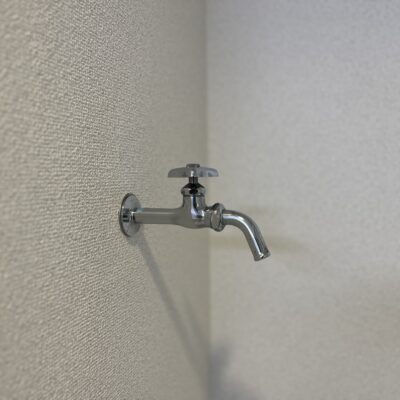 蛇口からの水漏れで蛇口の交換工事