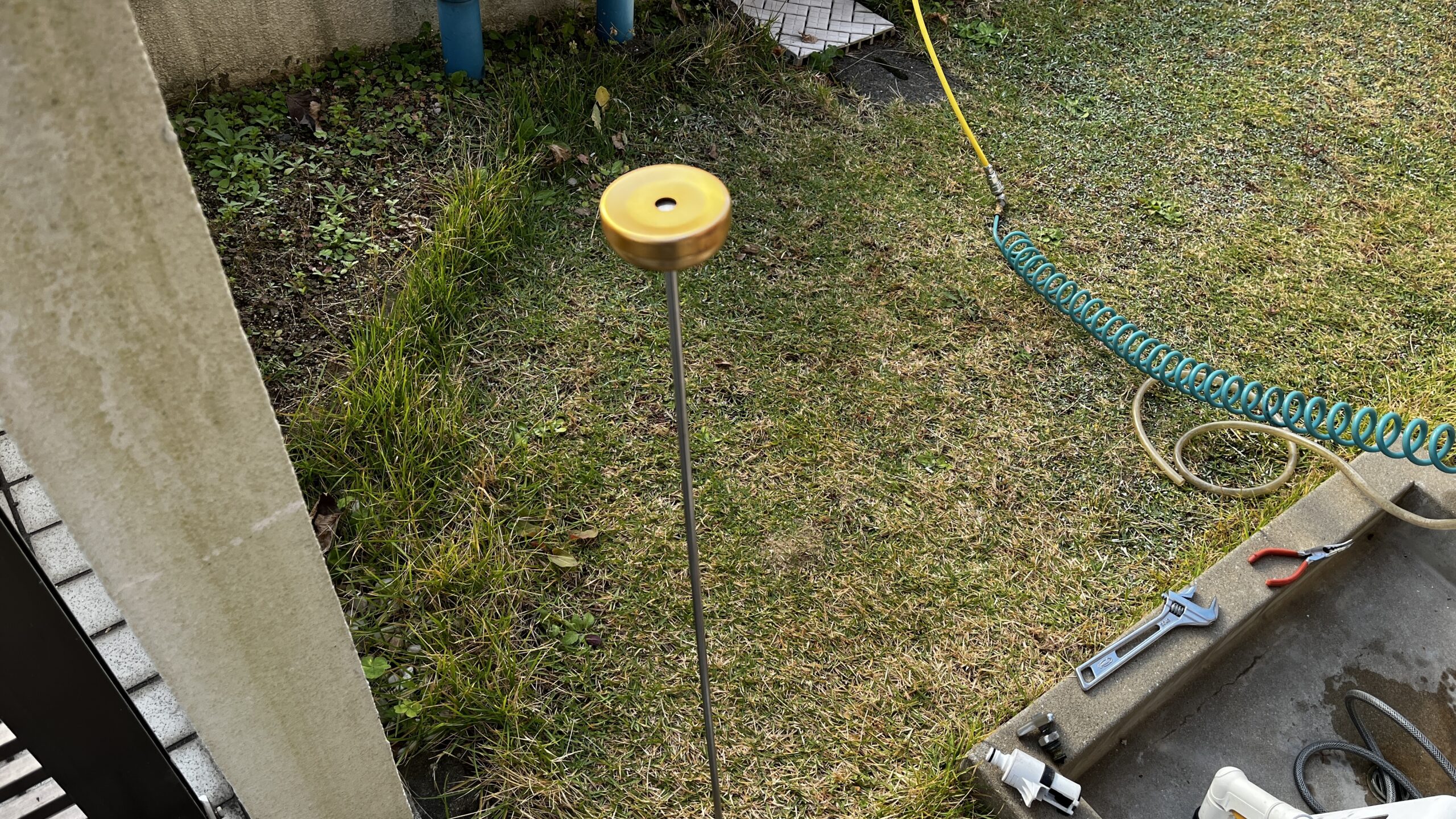 音調棒で漏水調査