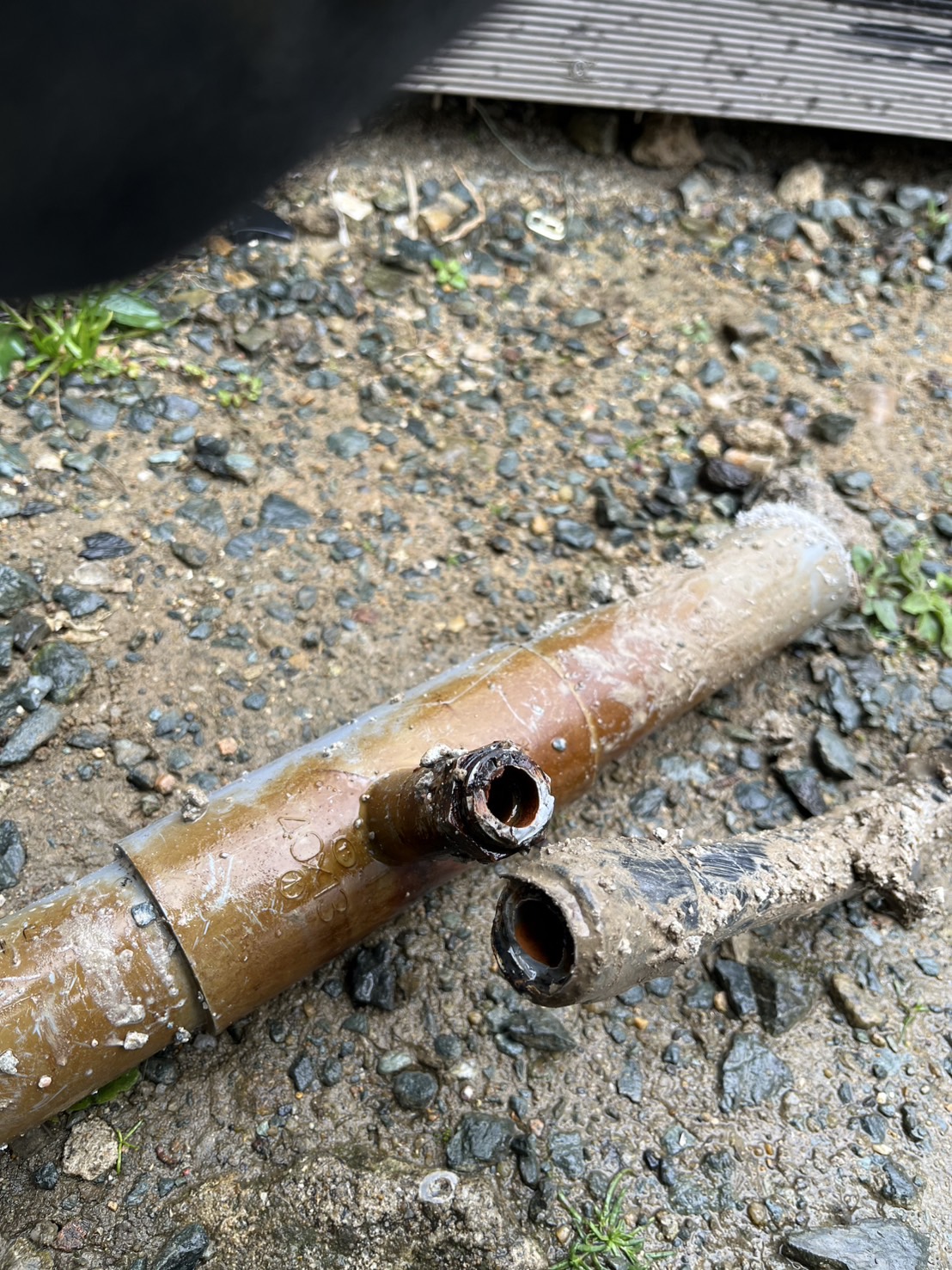 水漏れしている場所発見