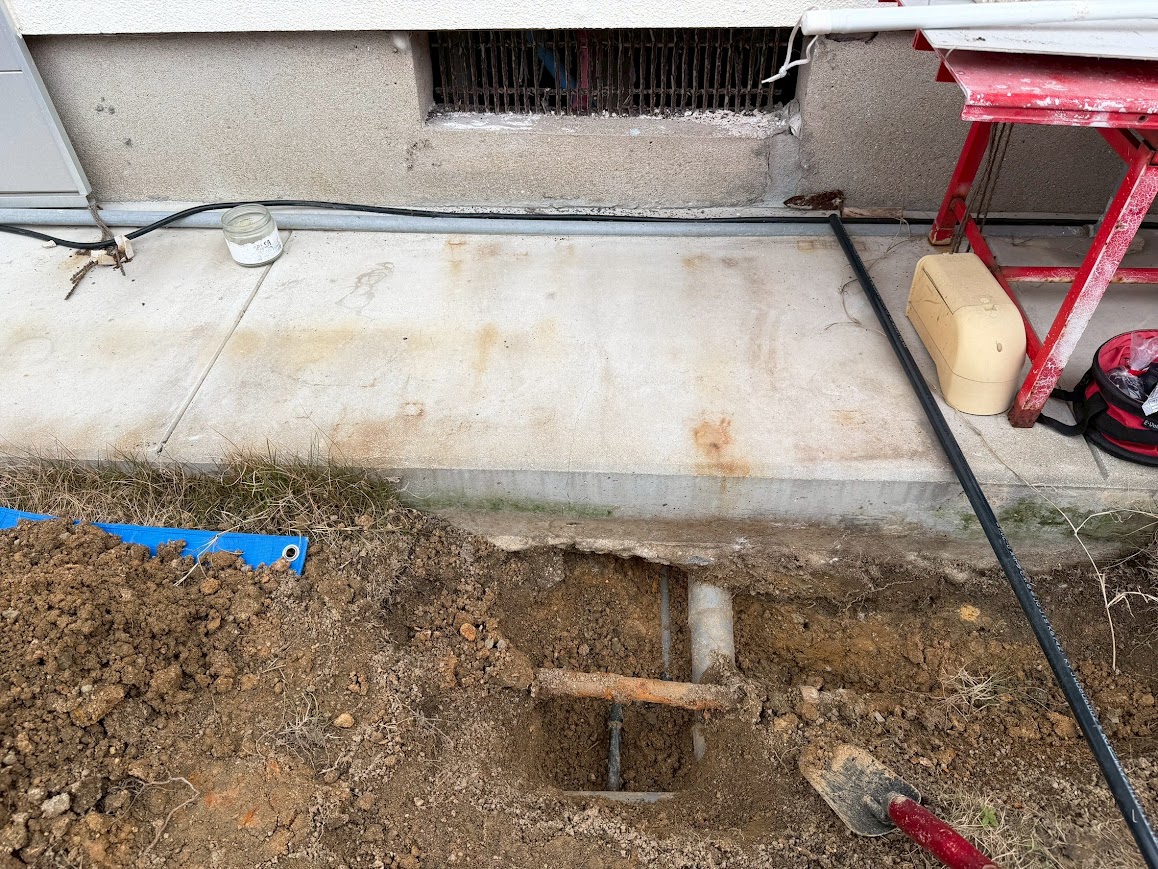 漏水調査で水漏れ発見 水漏れしている