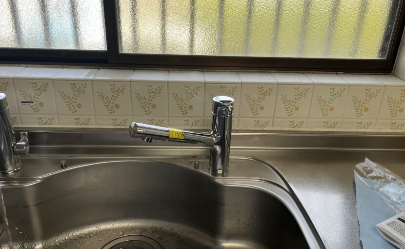 台所蛇口交換工事