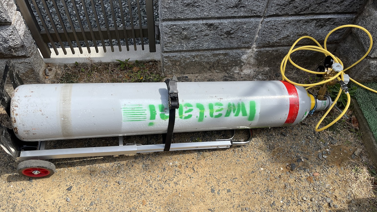 トレーサーガスで漏水調査